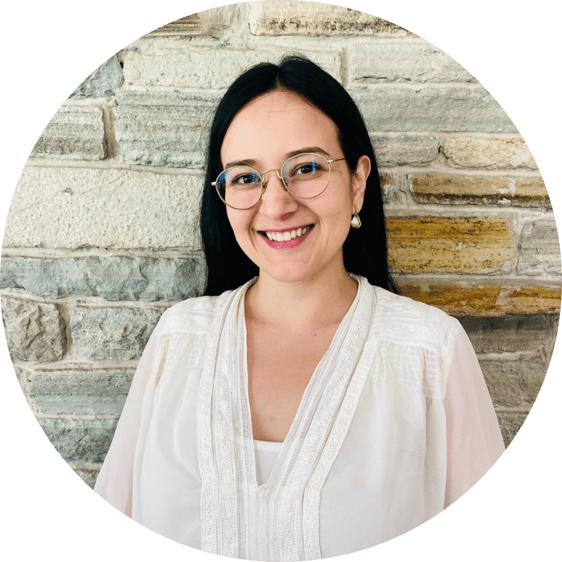 Coordinadora de investigación yCo.